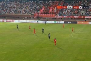 现场广播宣布,中国男足U16vs韩国U16现场观众为6781人