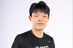王猛:若篮网的26&27顺位在选秀前没交易出去 有个位置是杨瀚森的