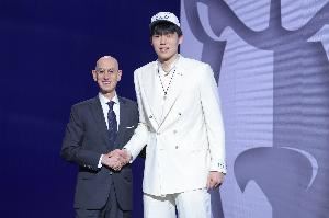 杨瀚森16号秀☎️今年NBA选秀赢家、输家大讨论!吧友们点评一波