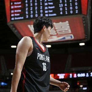  杨瀚森：休息的还不错 体能还需要增强 刚跑一会儿就没什么劲了