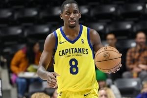  14中8！马刺夏联主帅：加西亚完全有能力立足NBA 他会拿到合同的